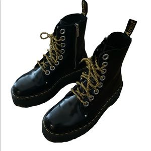 Dr. Martens Jadon Max Boots